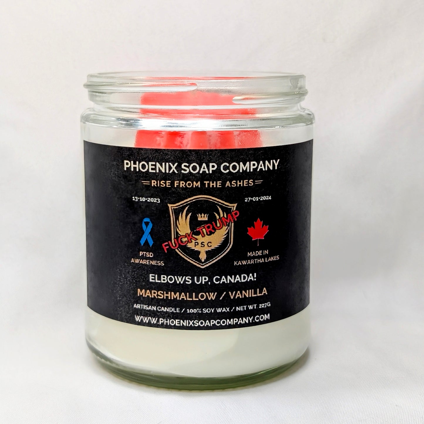 Elbows Up, Canada! (Artisan Candle)